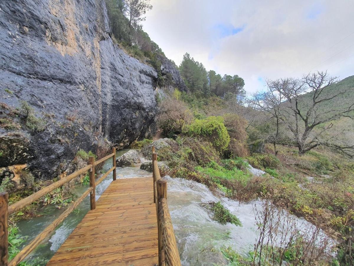 Alojamiento Rural Casa Inocente La Toba  外观 照片
