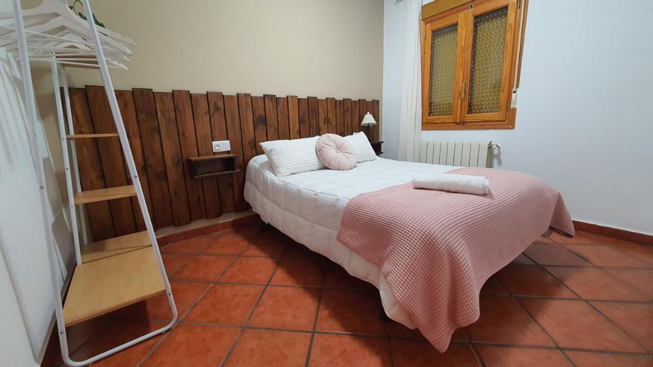Alojamiento Rural Casa Inocente La Toba  外观 照片