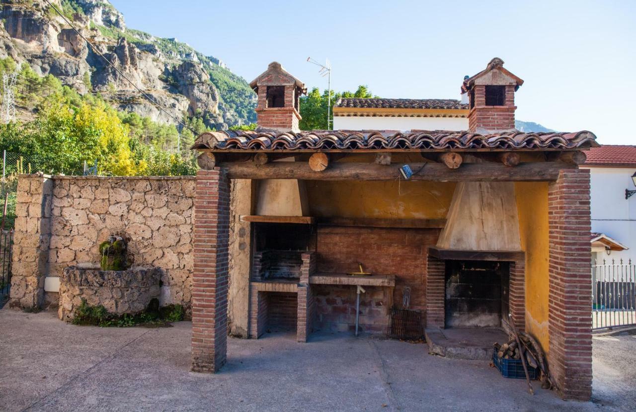 Alojamiento Rural Casa Inocente La Toba  外观 照片